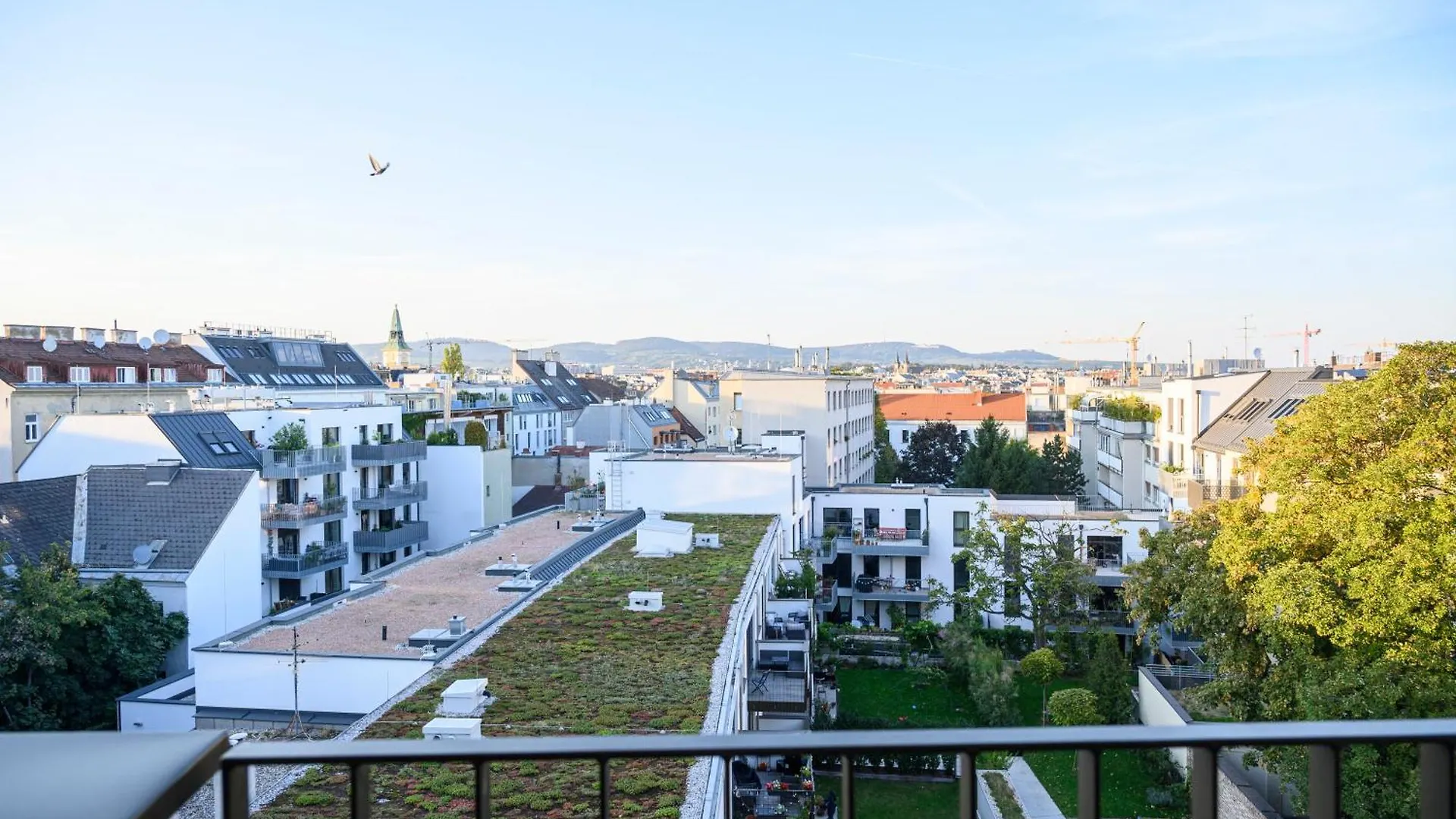 Vienna Sunny Side Up Apartments