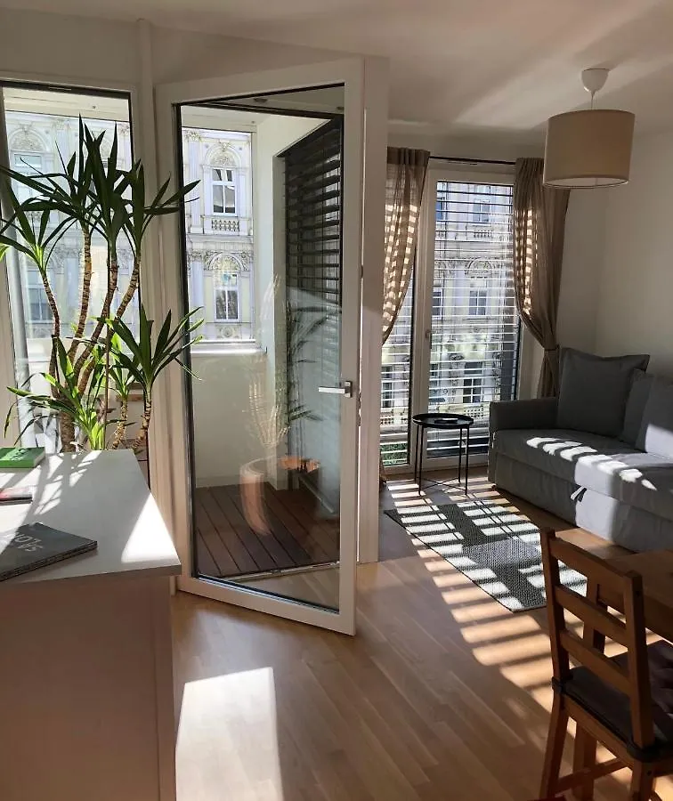 Vienna Sunny Side Up Apartments