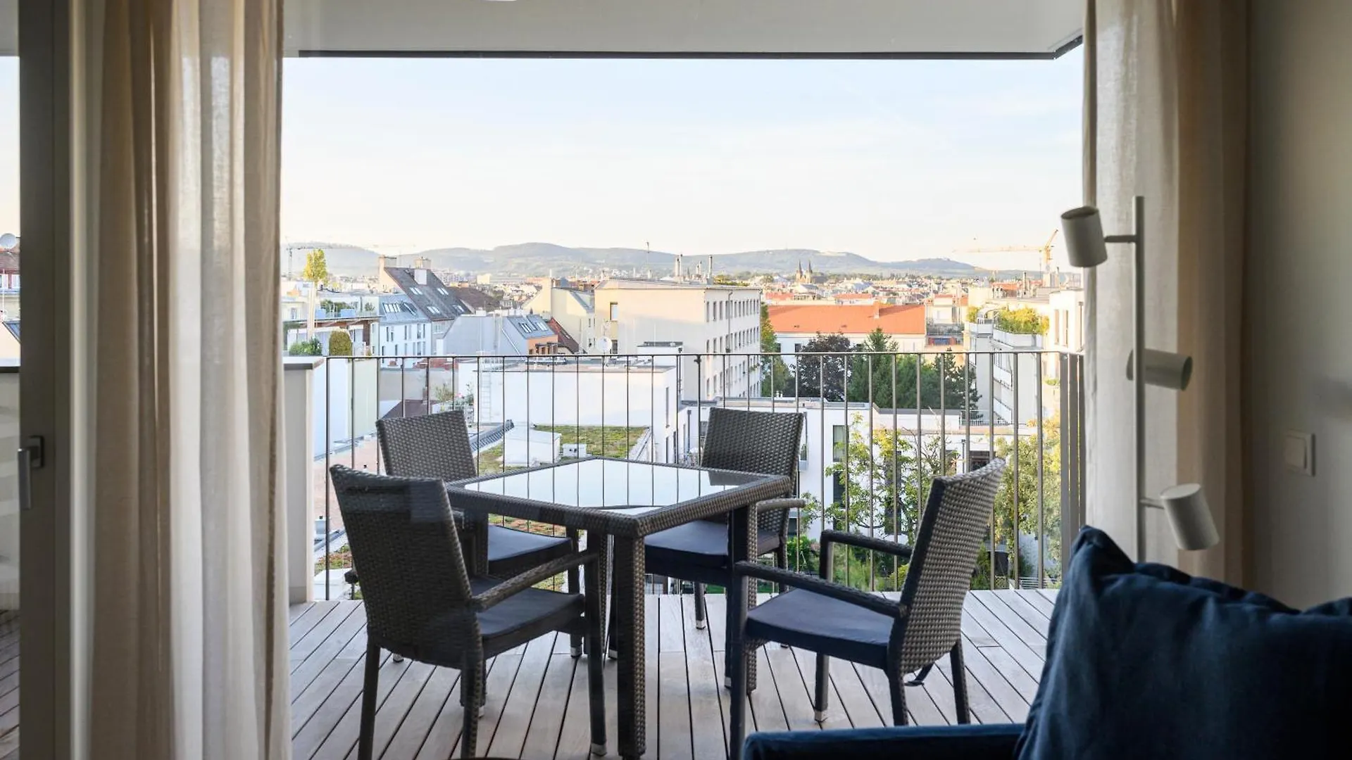 Vienna Sunny Side Up Apartments